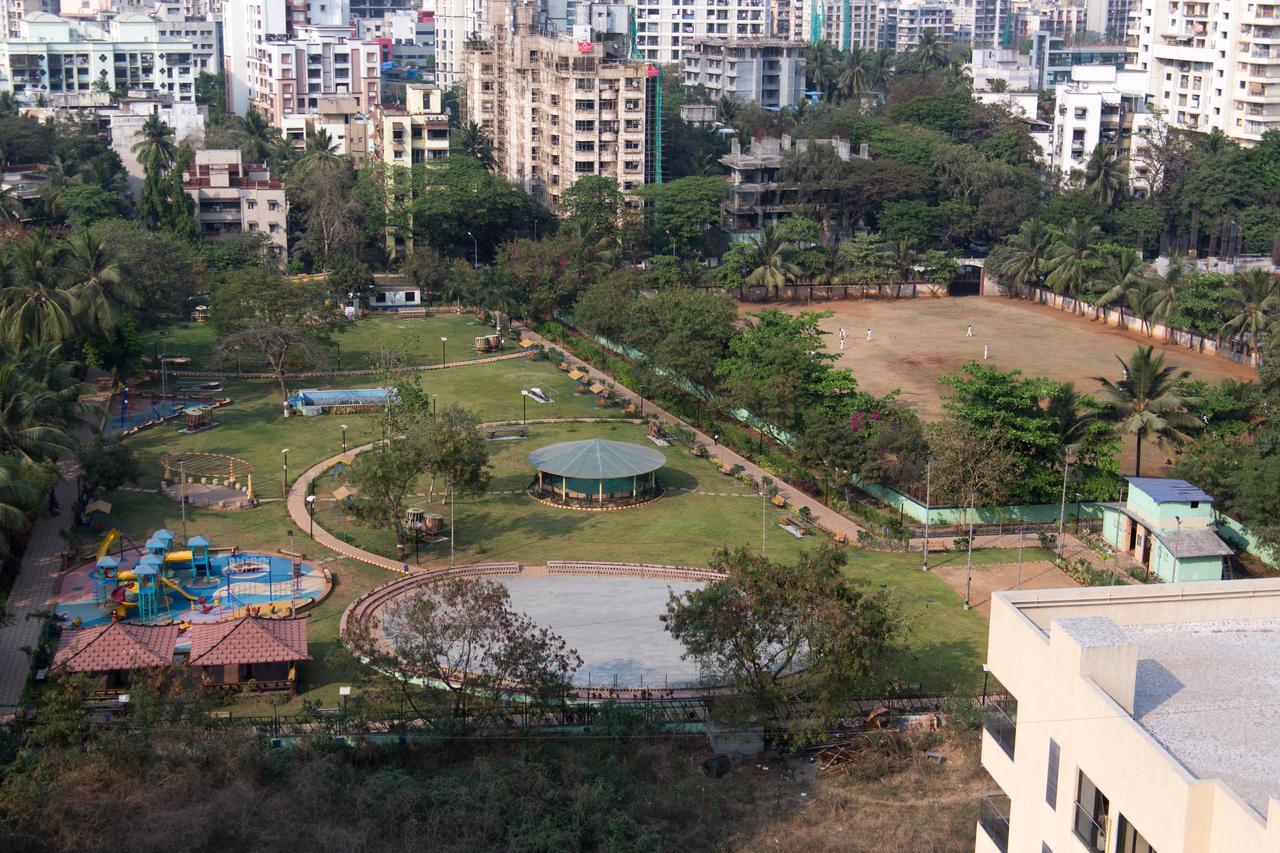 Aristo Room, Apartment - Homestay Near Kokilaben Dhirubai Ambani Hospital For Family Only, - Mumbai — Photos 2